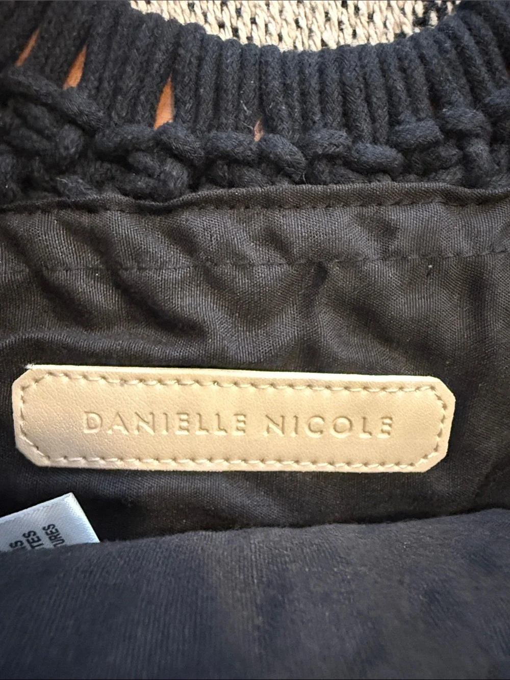 Danielle Nicole Black Macrame Fringe Bag Wooden Handles Boho Crossbody